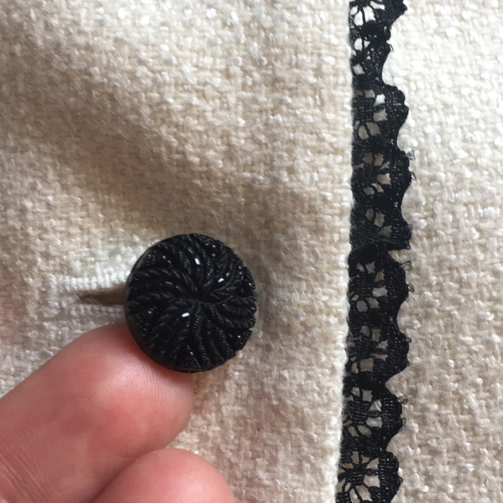 Blazer - Picture 2 of 3